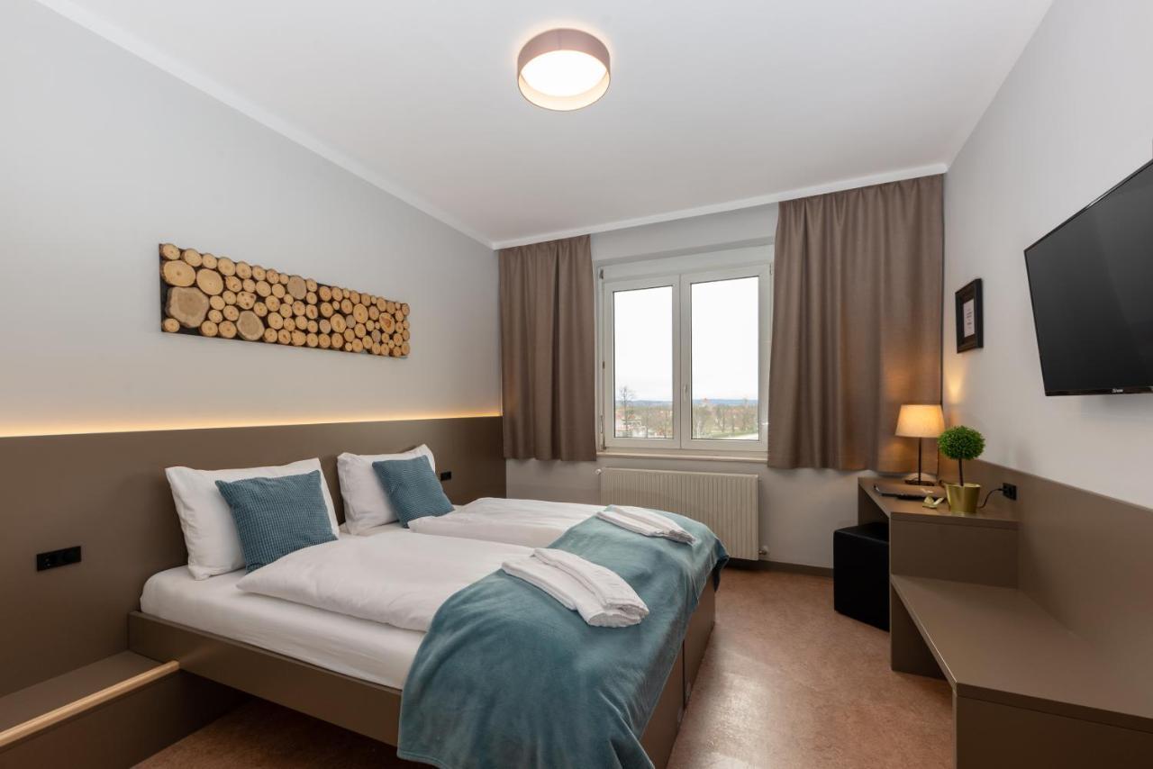Campus Horn Hotel Екстериор снимка